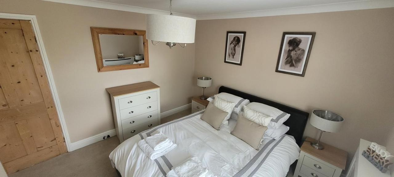 Caister Cottage, Beach 1 Minute Walk Away Bagian luar foto